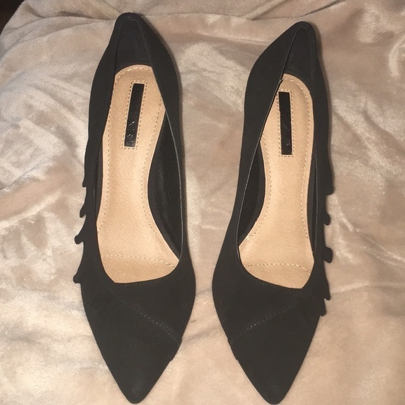 TAHARI BANTER Black HEELS - Picture 11 of 12